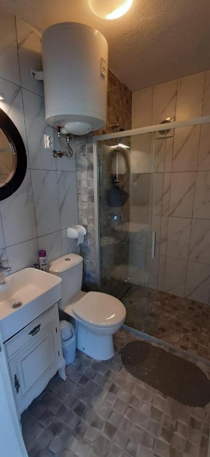 Apartment Mezaroca Rogoznica  Luaran gambar