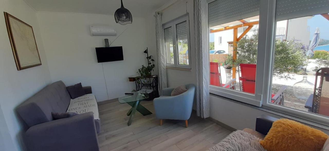 Apartment Mezaroca Rogoznica  Luaran gambar