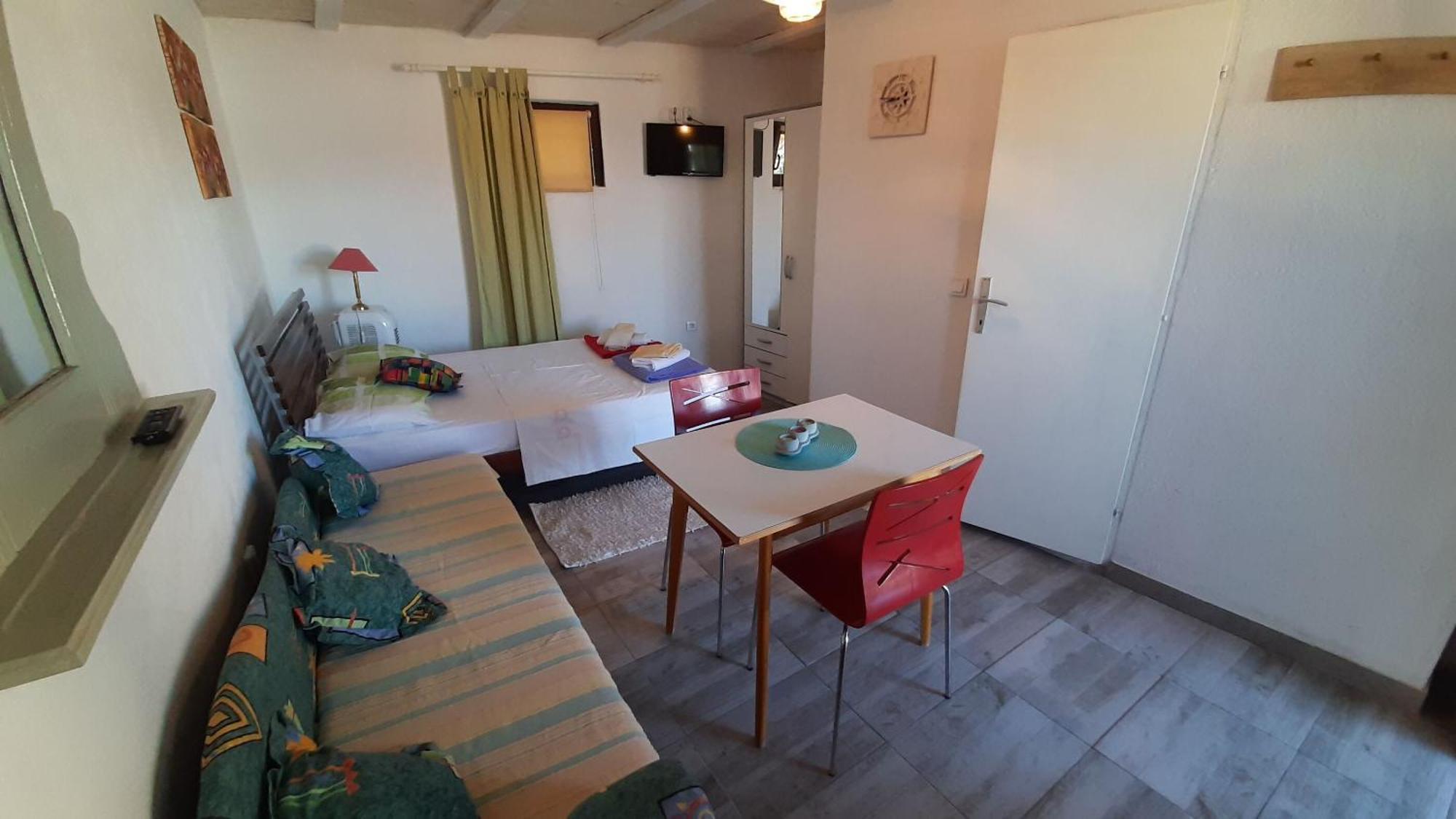 Apartment Mezaroca Rogoznica  Luaran gambar